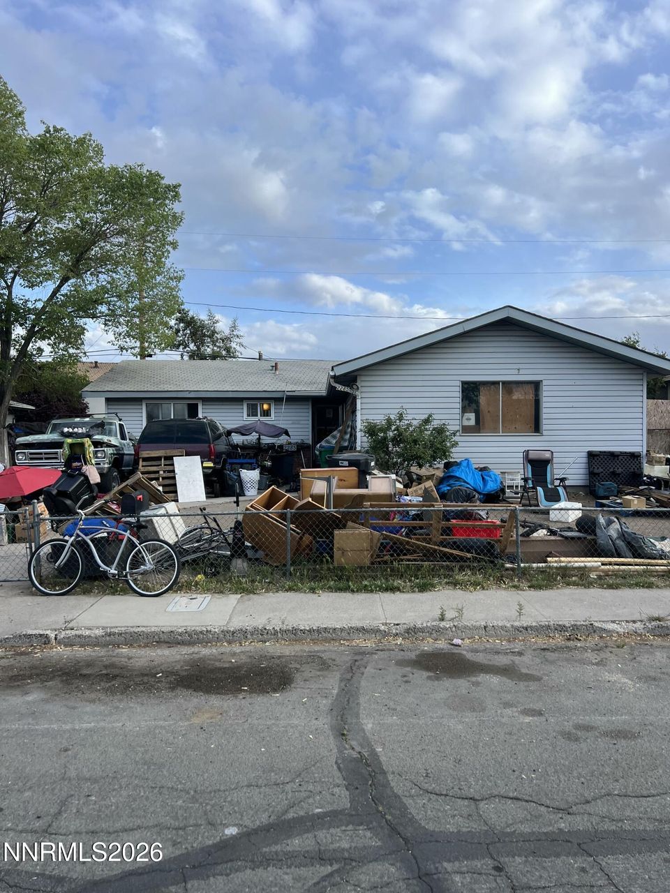 2285 Jessie Avenue