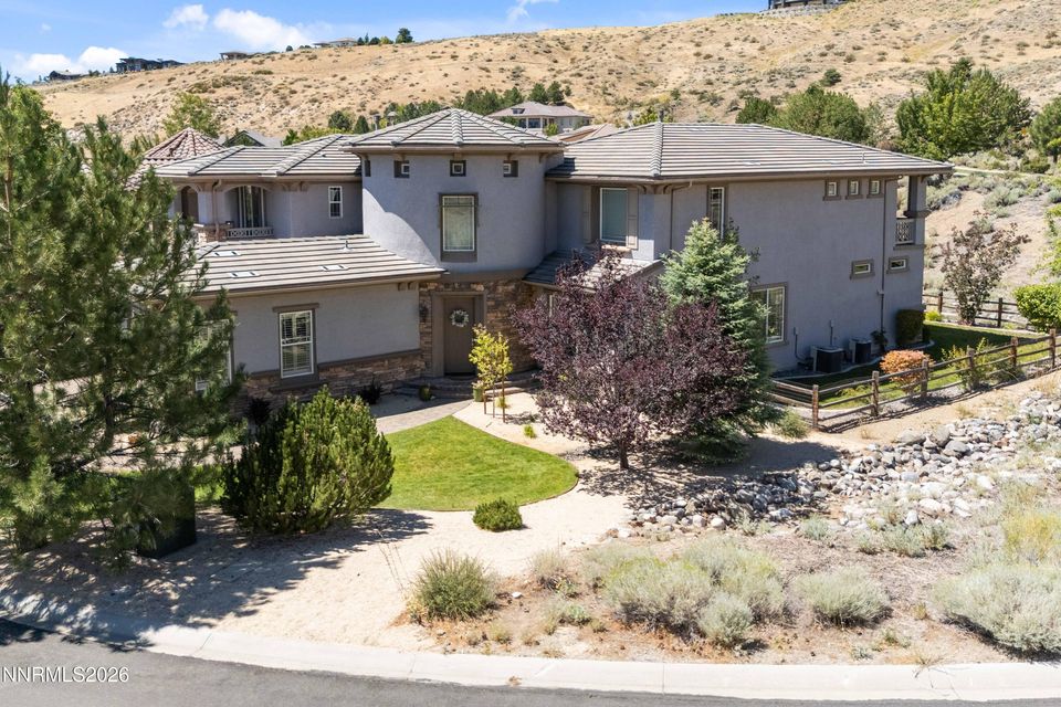 2395 Ridge Field Trail