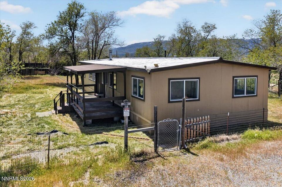 3575 Pershing Lane
