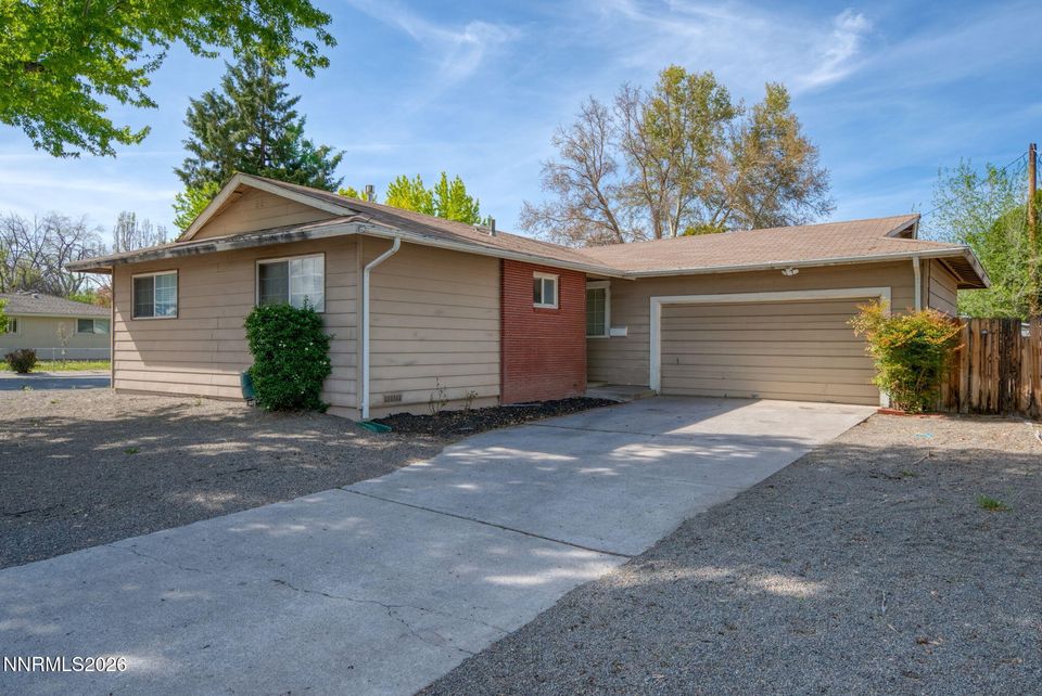 100 E Lenwood Drive