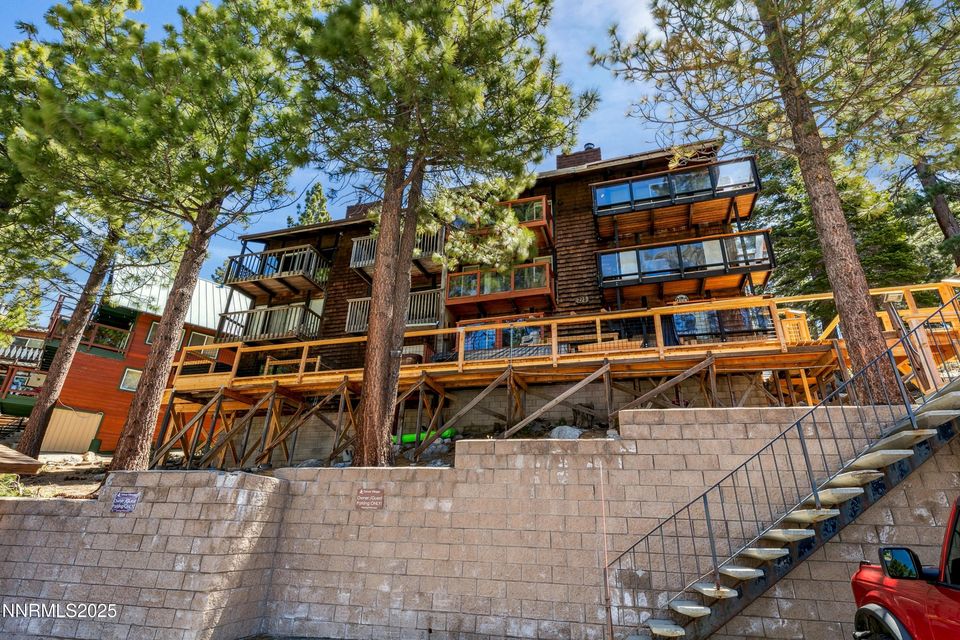 275 Tramway Drive #C