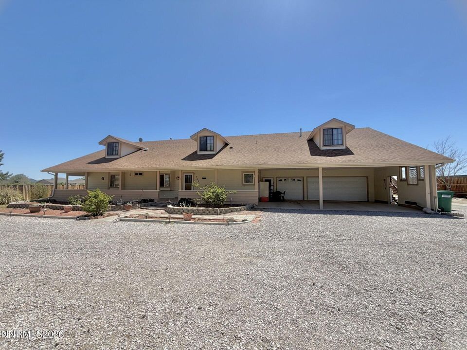 765 Hunter Park Way