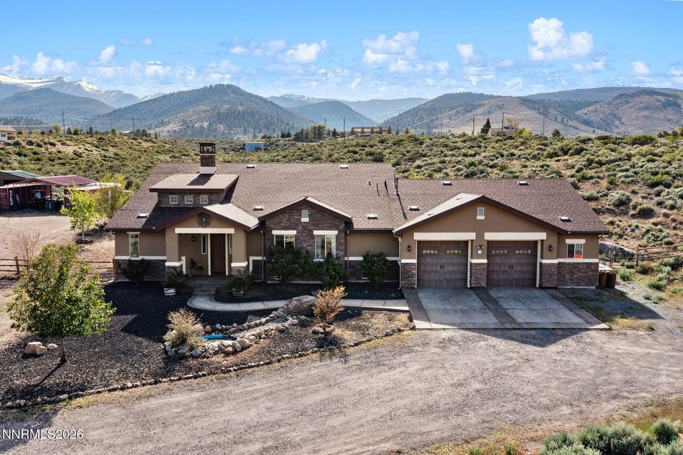 5764 Carl Dr Drive