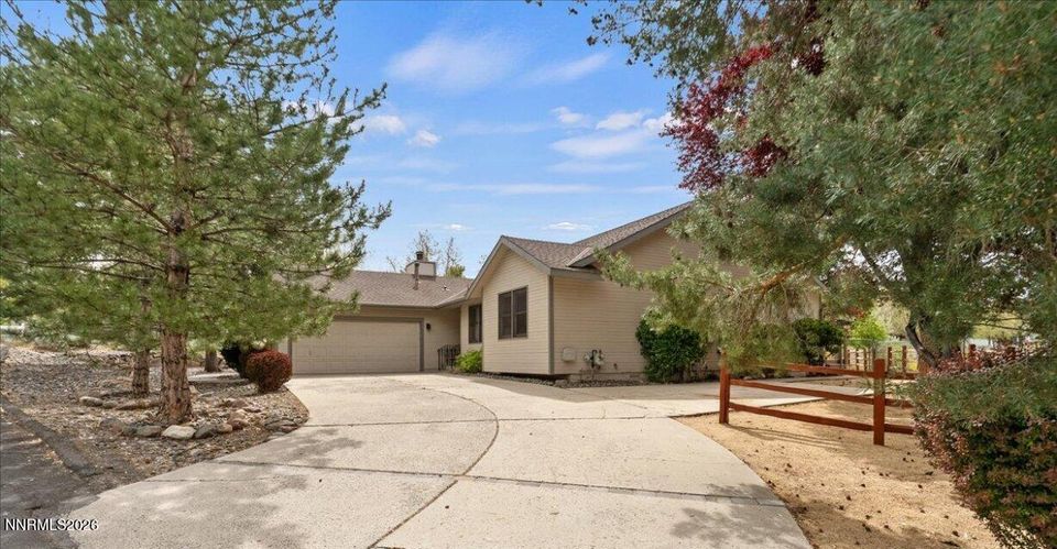 6304 Meadow Creek Drive