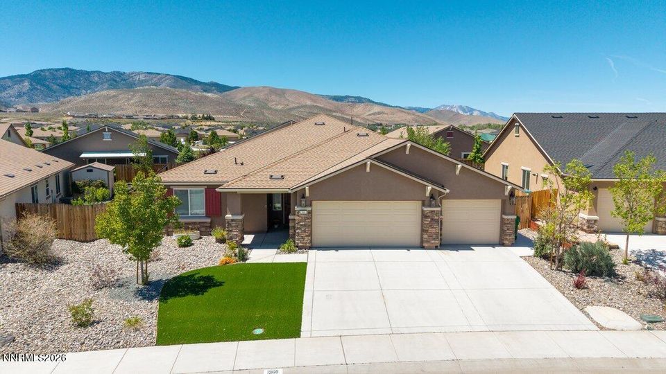 1360 Tule Peak Circle