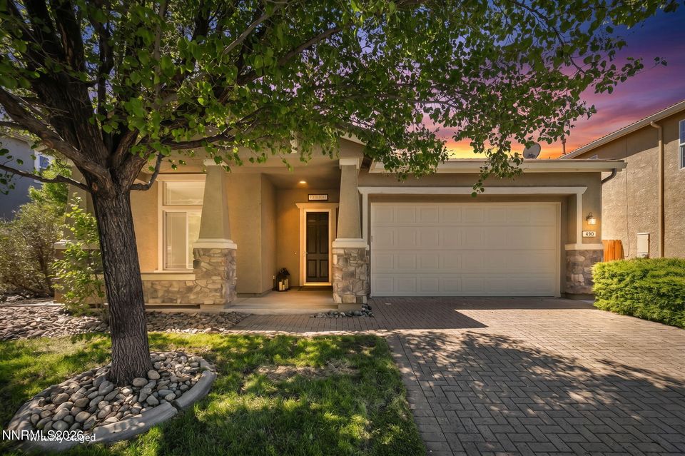 490 Terracina Way