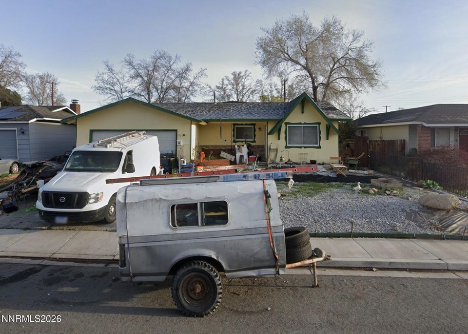 210 Galleron Way