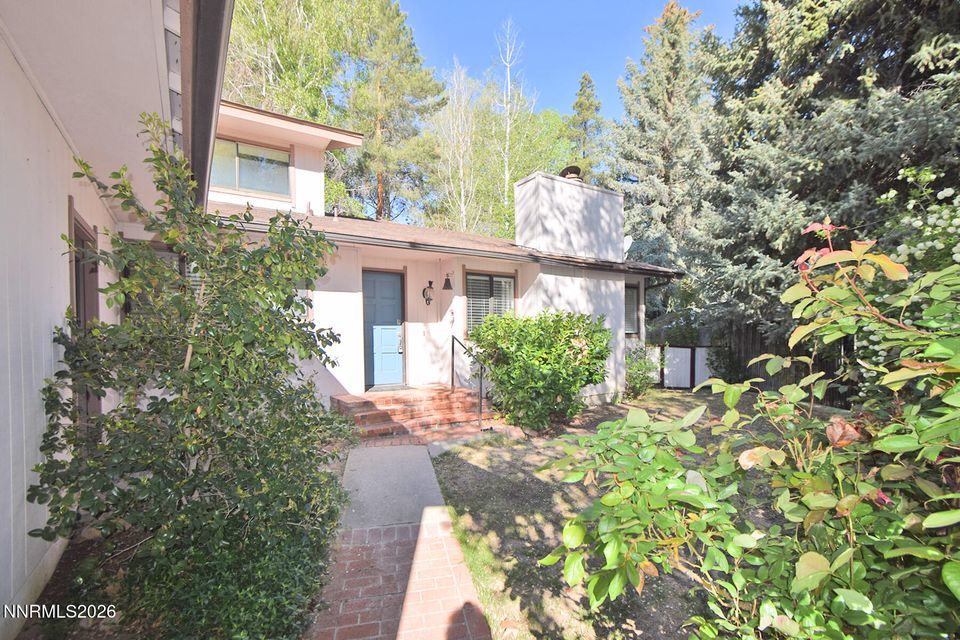 3575 Bluejay Court