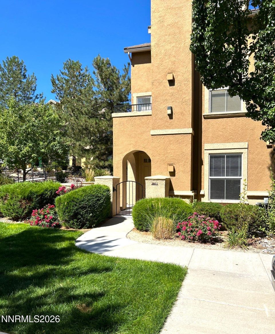 17000 Wedge Parkway #2811