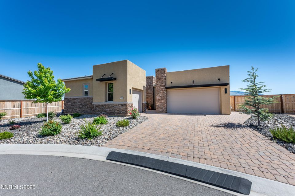 9028 Iron Sky Court