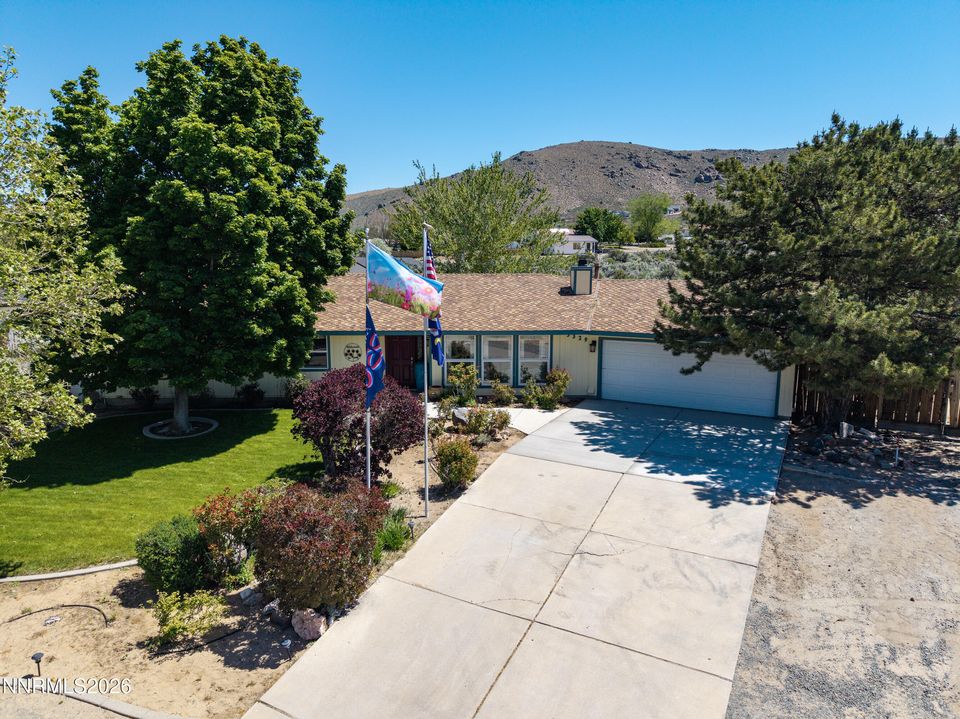 3329 S Edmonds Drive