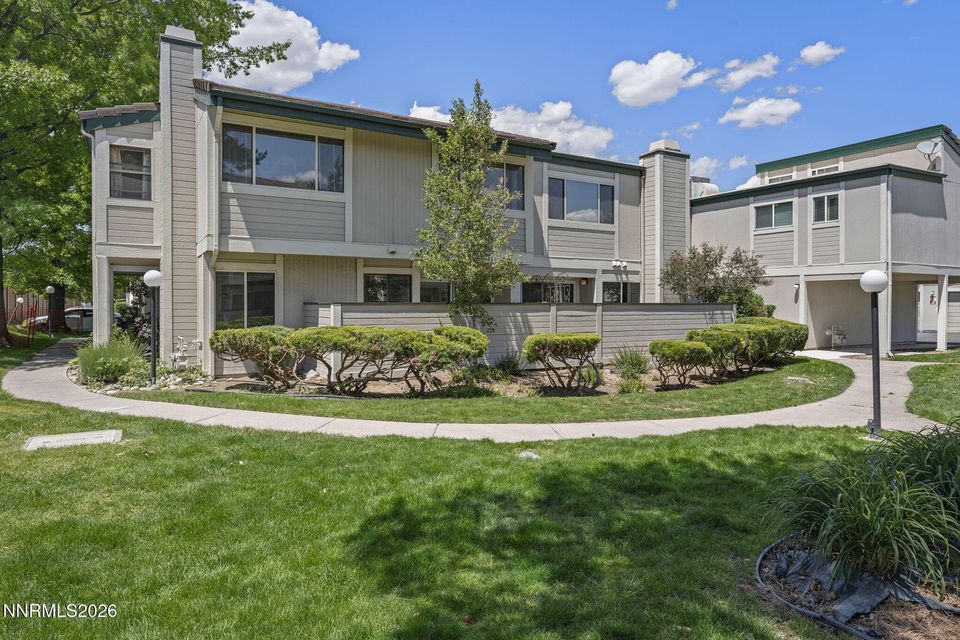 2495 Sycamore Glen Drive #5