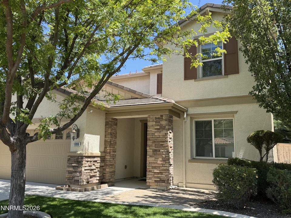 10890 Oakhaven Drive
