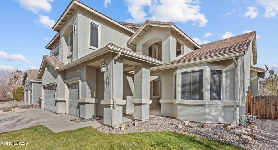 6894 Cinnamon Drive