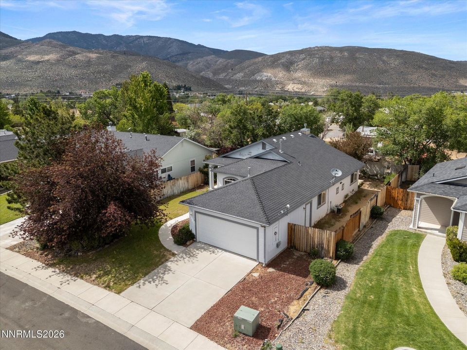 892 Valley Crest Drive