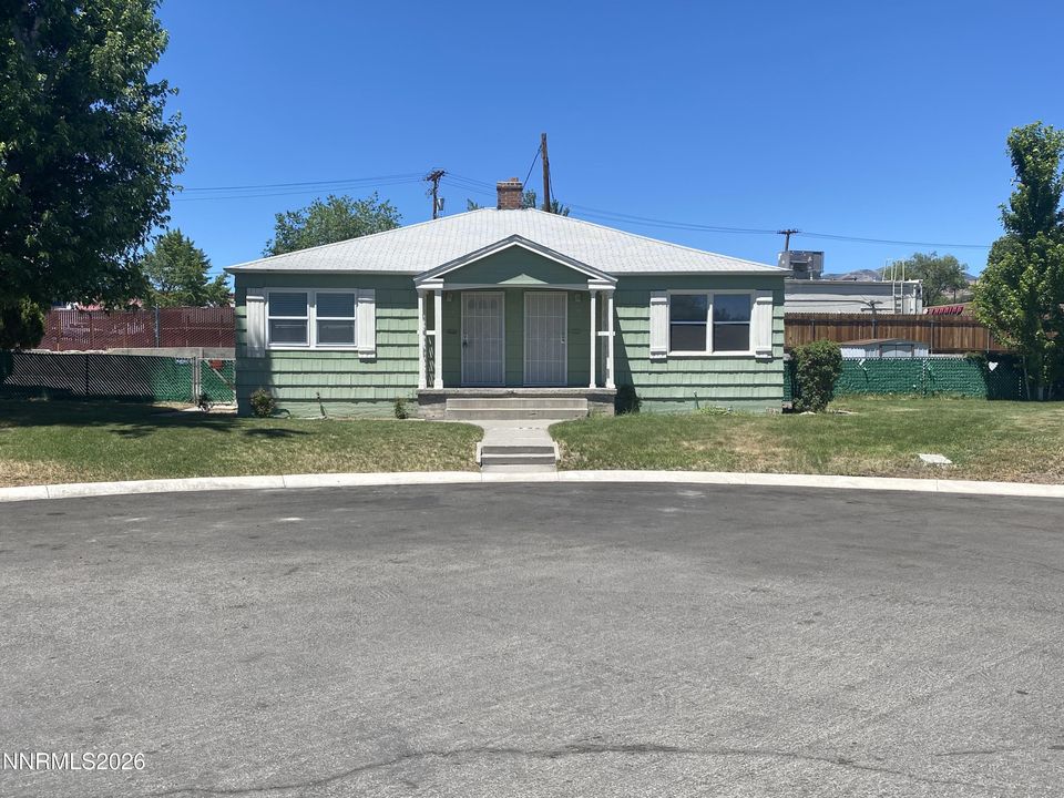 70 Arden Circle