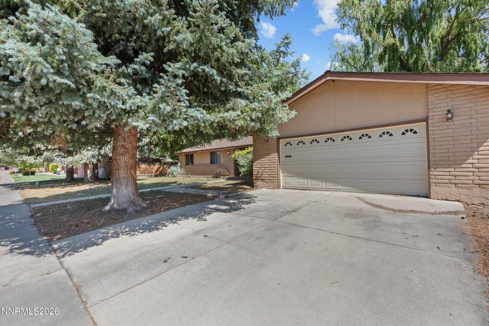 1300 Clemens Drive