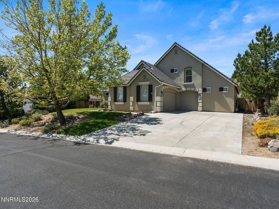 3258 Forest View Lane