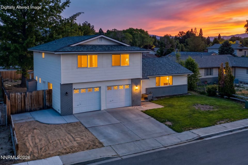991 Desert View Drive