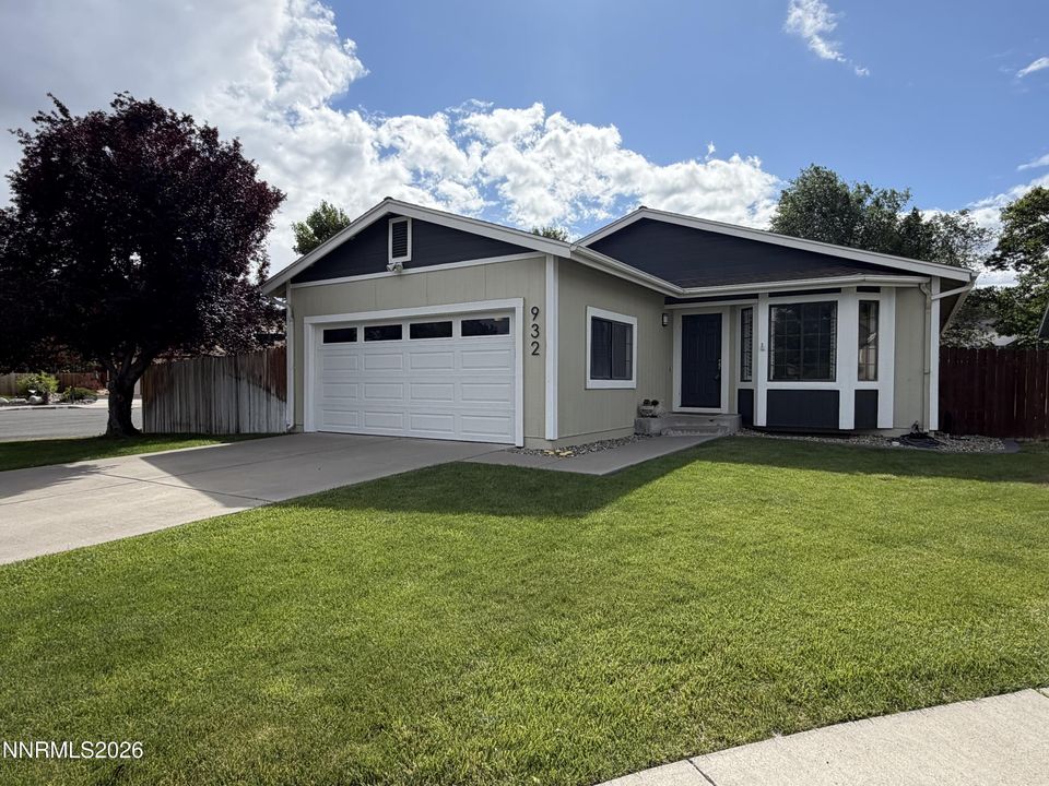 932 Yellow Rose Court