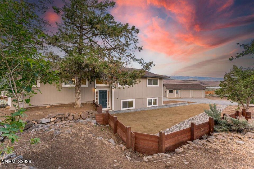 1225 Brenda Way