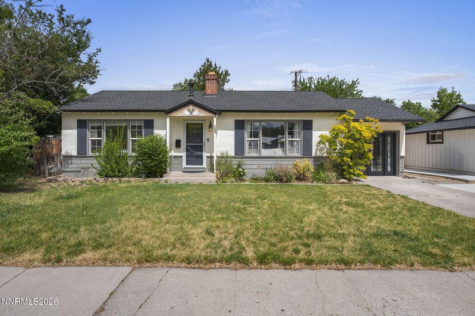 688 Arbutus Street