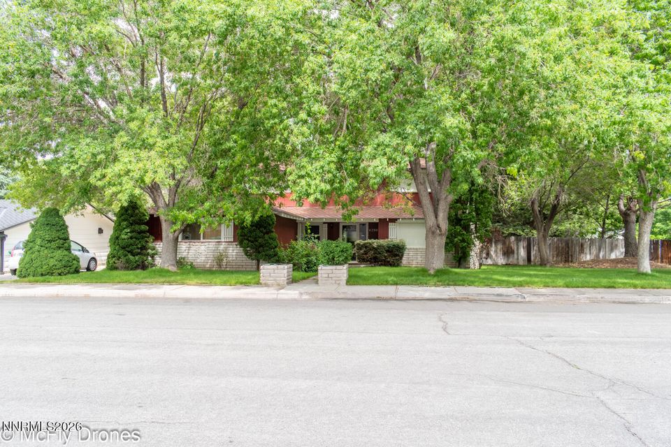 4290 Garlan Lane