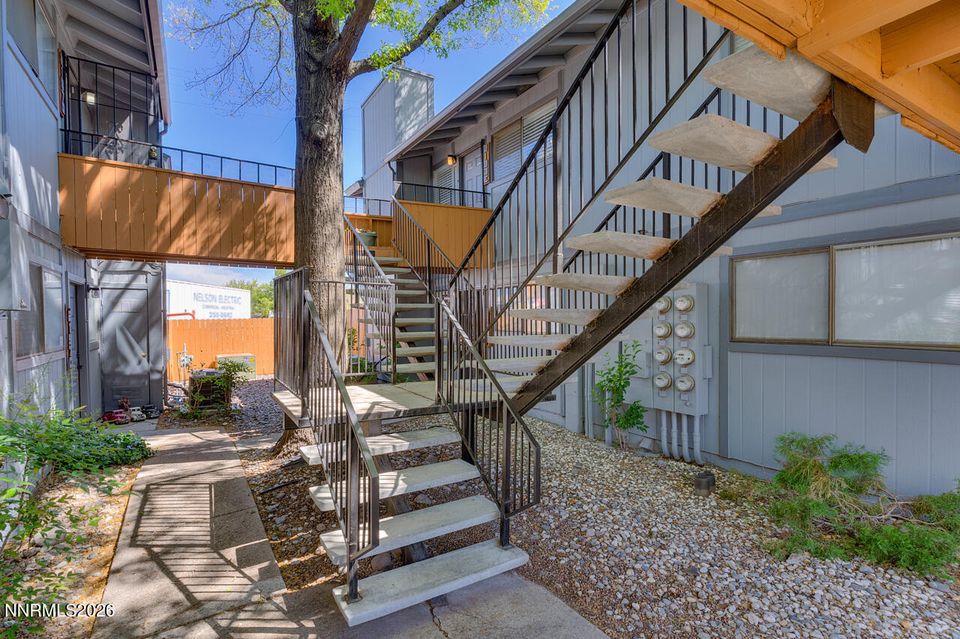 2193 Kietzke Lane #E