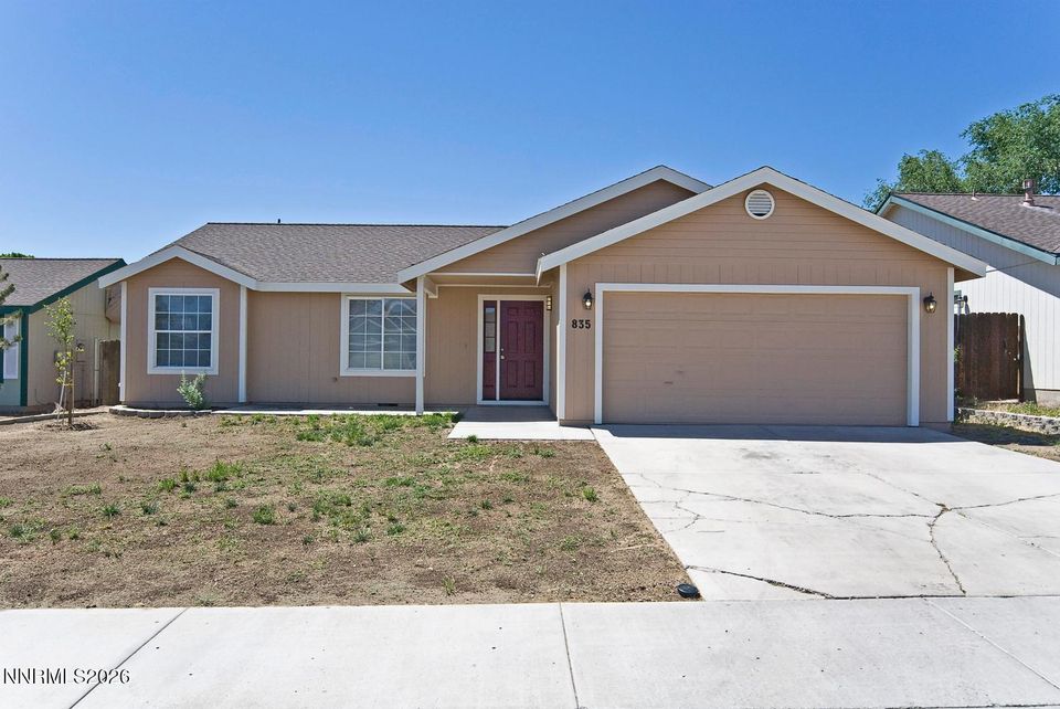 835 Columbine Drive