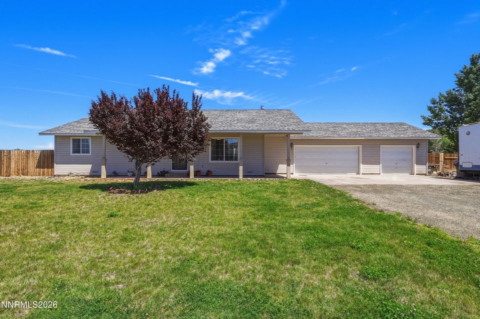 4320 Falcon Drive