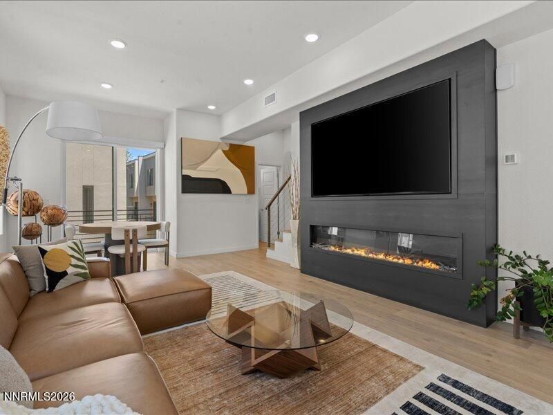 156 Rissone Lane