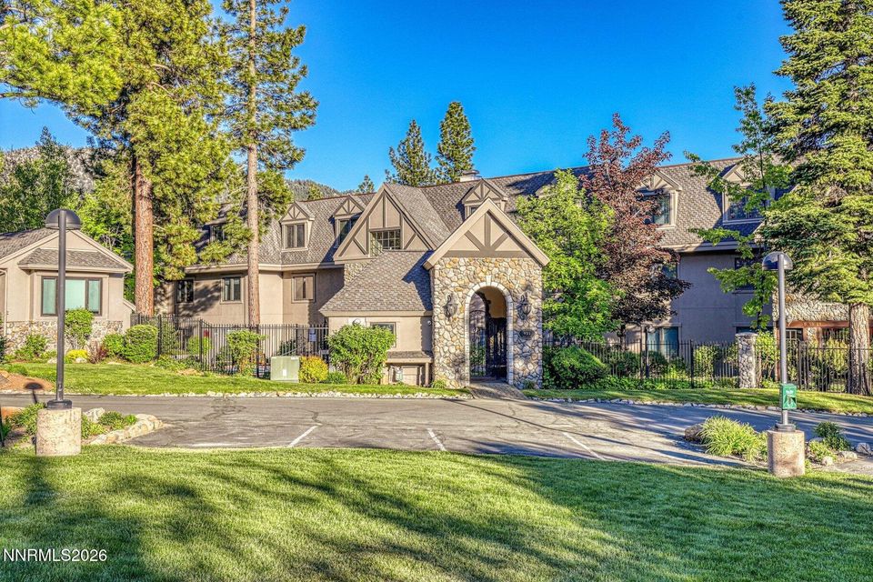 933 Northwood Boulevard #7