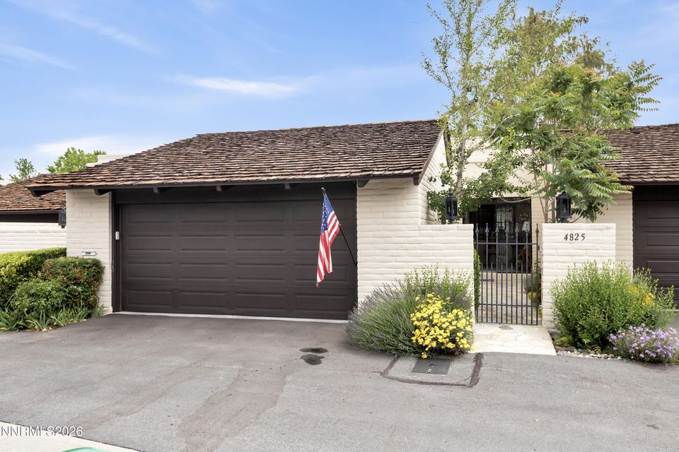 4825 Lakeridge Terrace W.