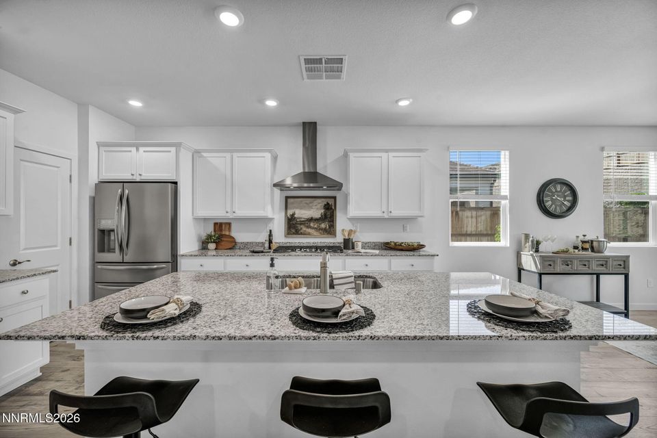 8405 Fenhollow Drive