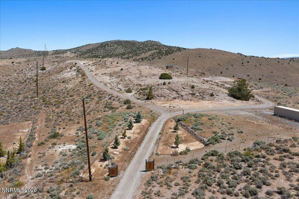 3589 E Golden Valley Road