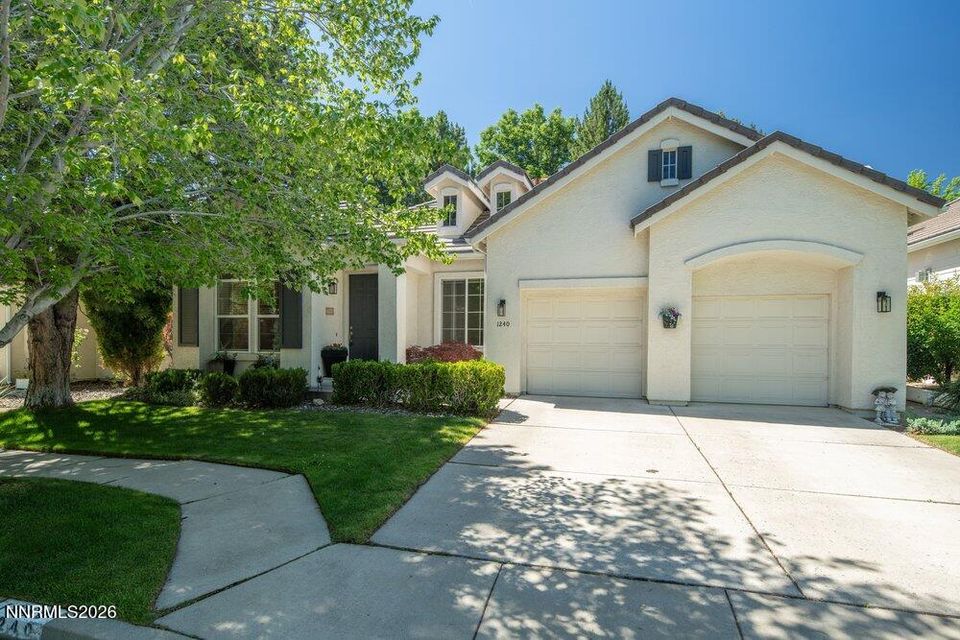 1240 Greenwich Way