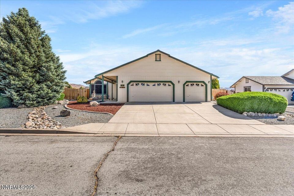 1477 Kinglet Drive
