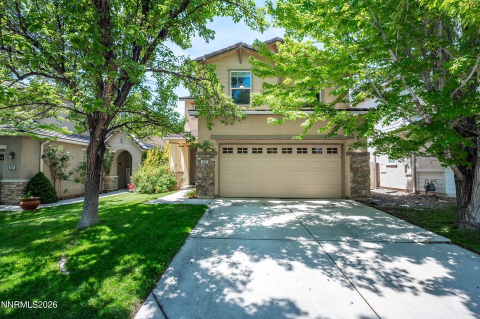 6711 Altesino Drive