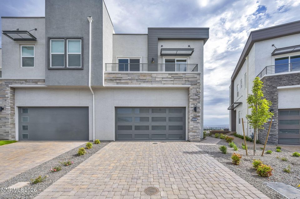 6008 Kelly Heights Way