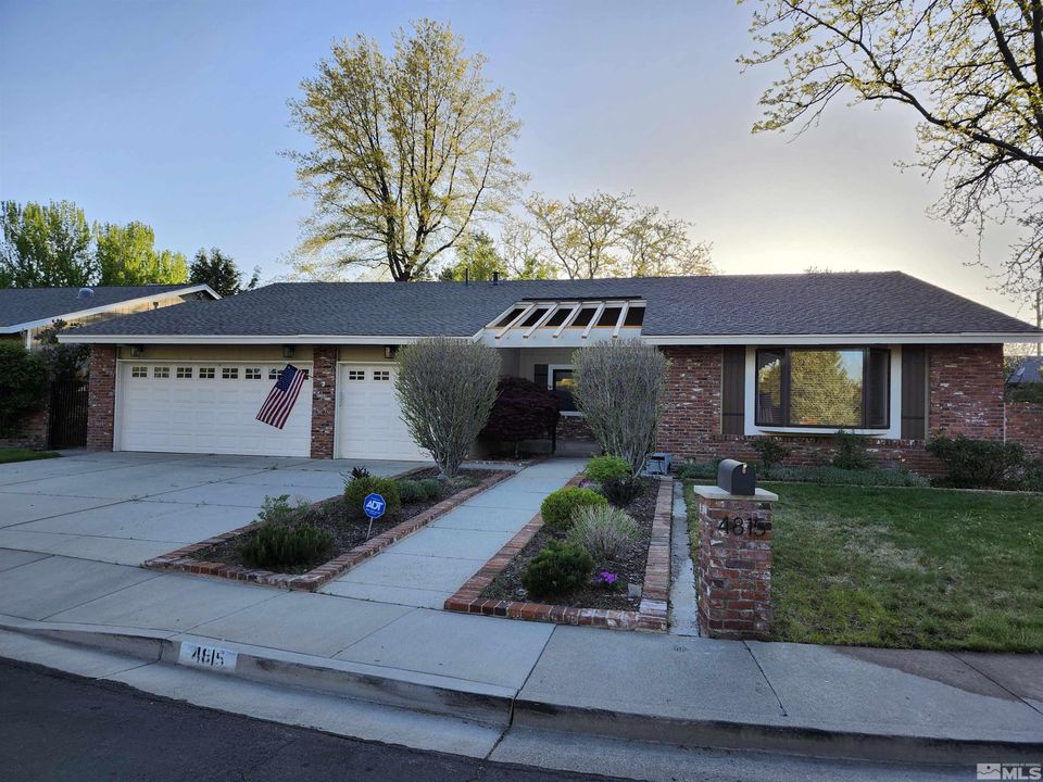3815 Golden Springs Drive