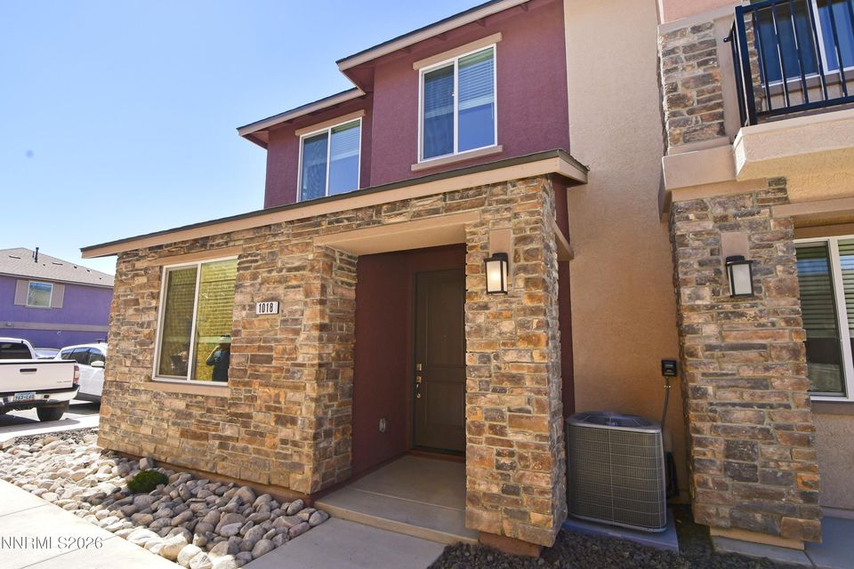 1018 Middle Gate Road