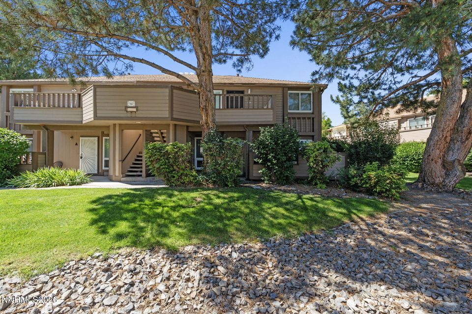 785 Kingston Lane #H