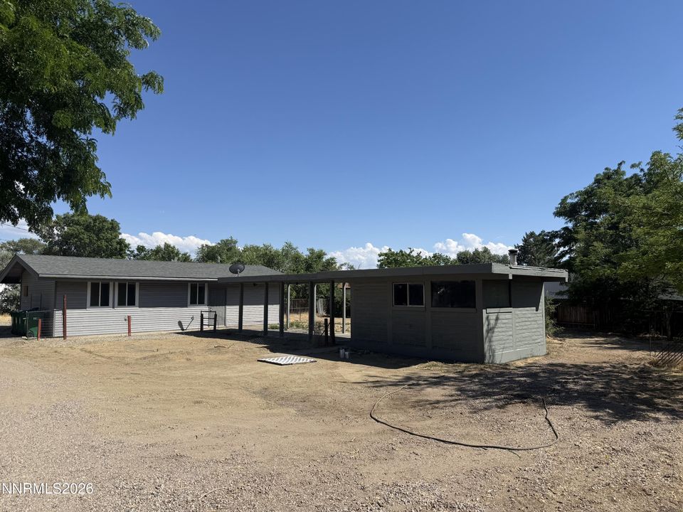 2525 Larry Circle