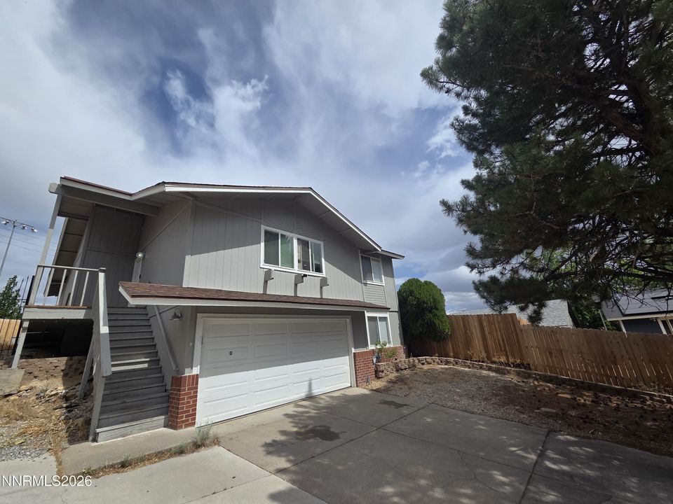 1055 Tudor Court