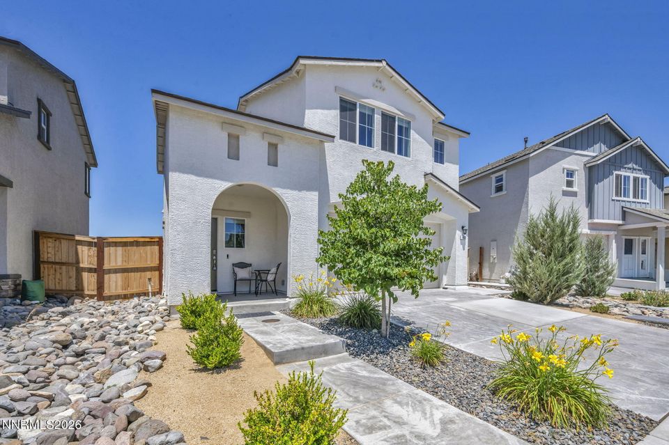 1892 Amazonite Drive