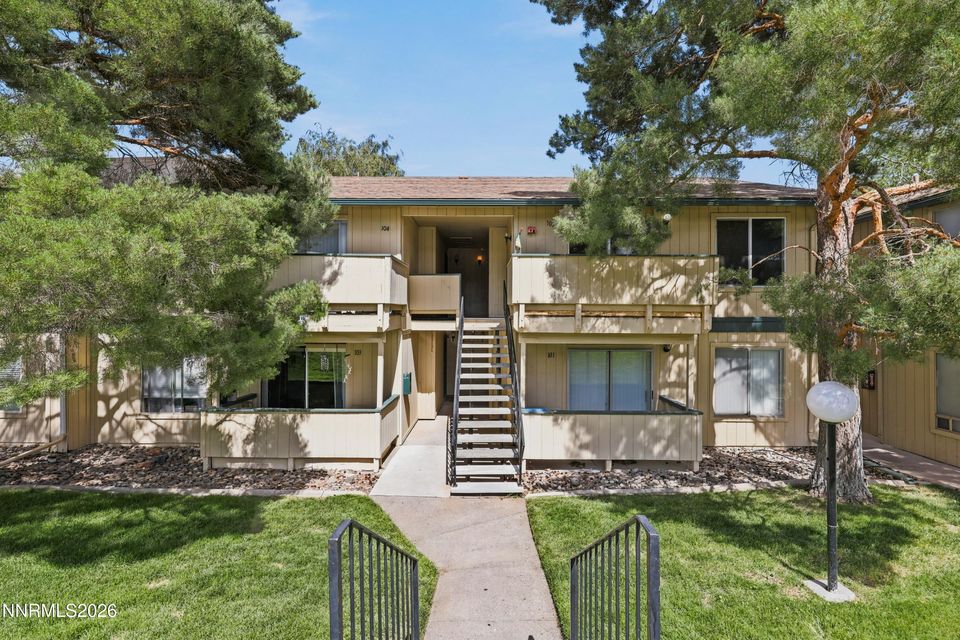 3924 Clear Acre Lane #102