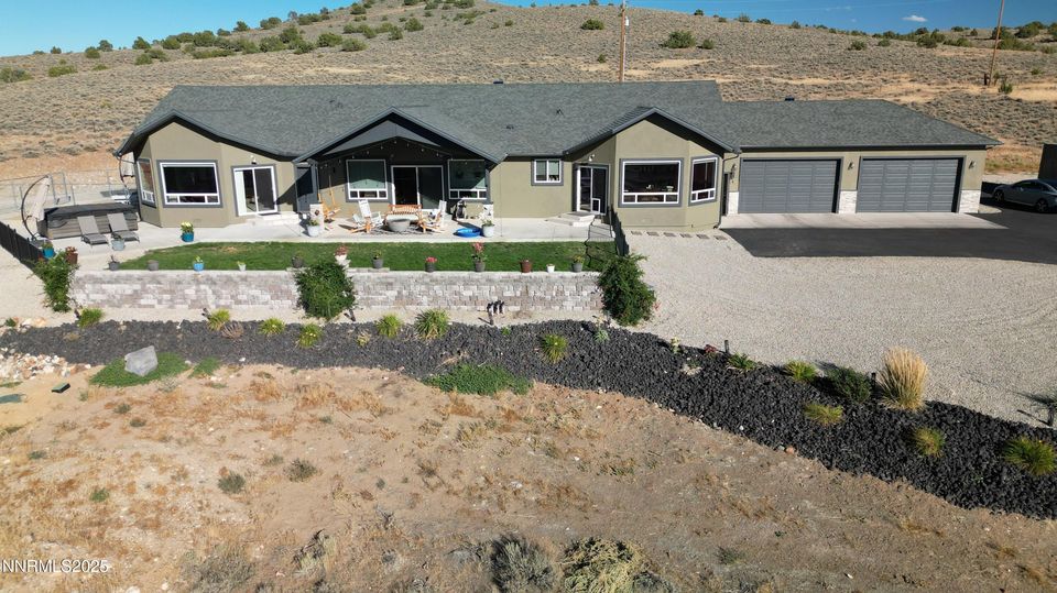 1281 Jo Lane