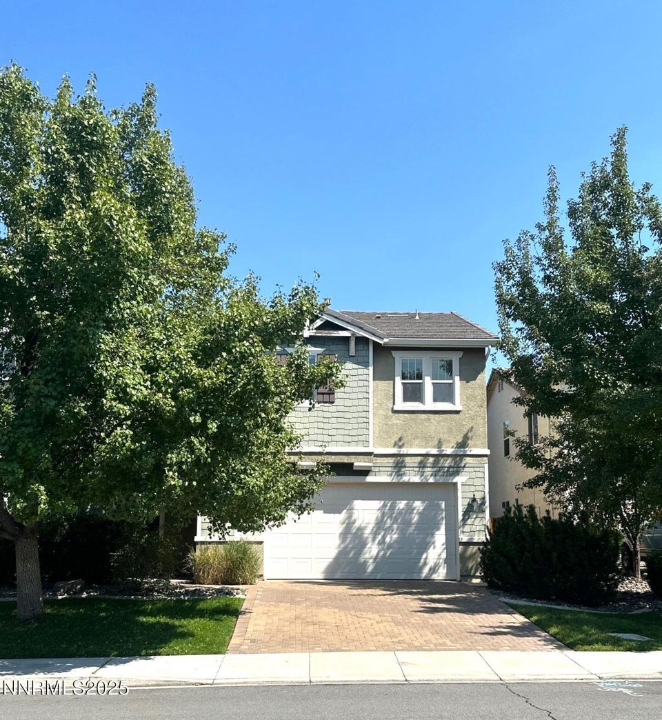 545 Terracina Way