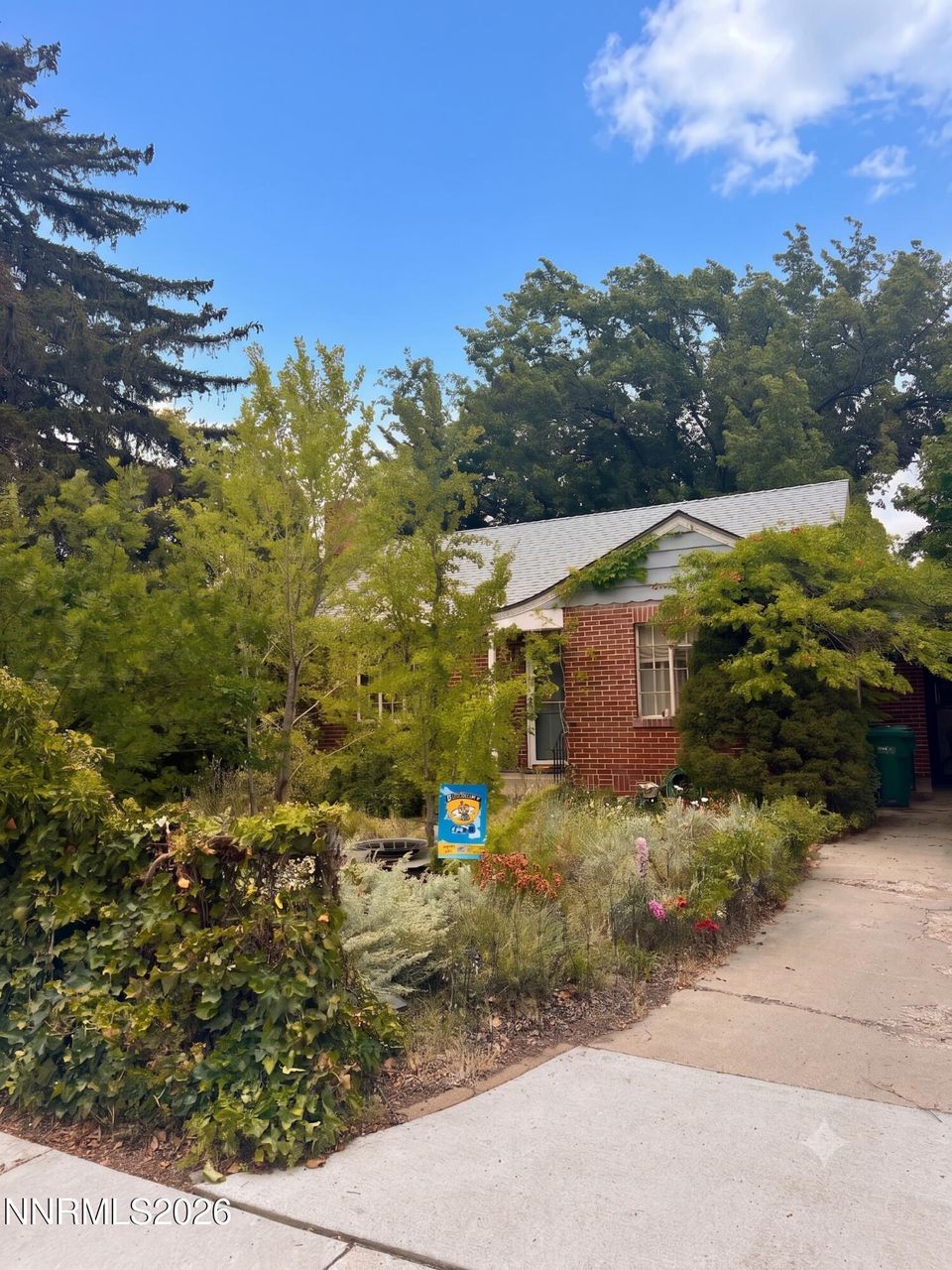 236 Bonnie Briar Place