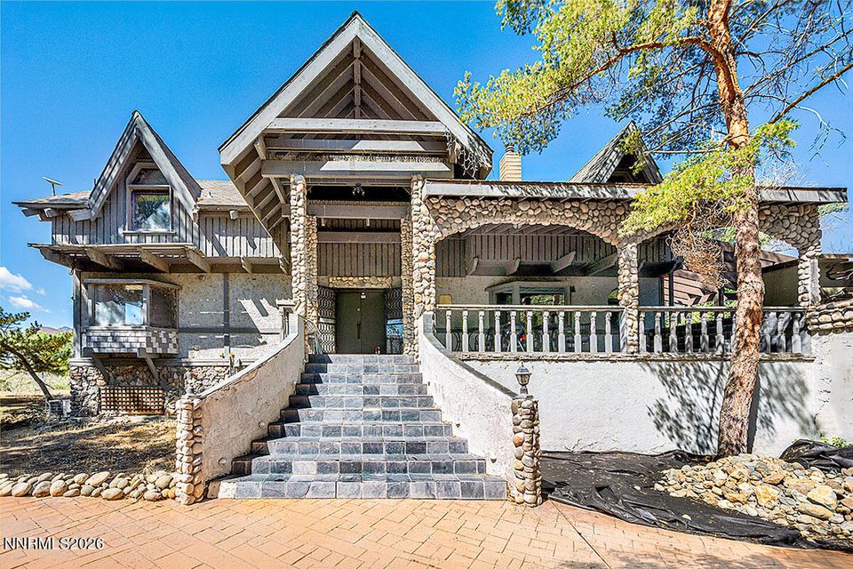 32200 Cantlon Drive